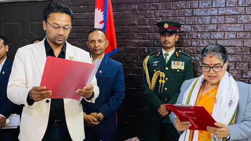 मधेश प्रदेशमा एमालेका सरोजकुमार यादव भौतिक पूर्वाधार मन्त्री नियुक्त