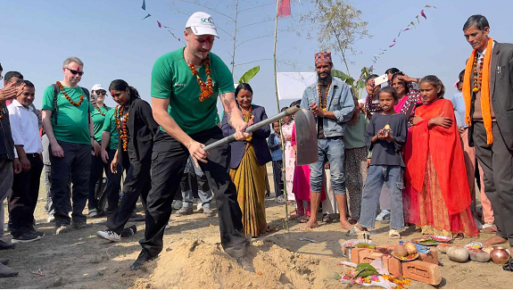 ‘विल्ड अन’ले सीमा बस्तीमा विद्यालय निर्माण थाल्यो