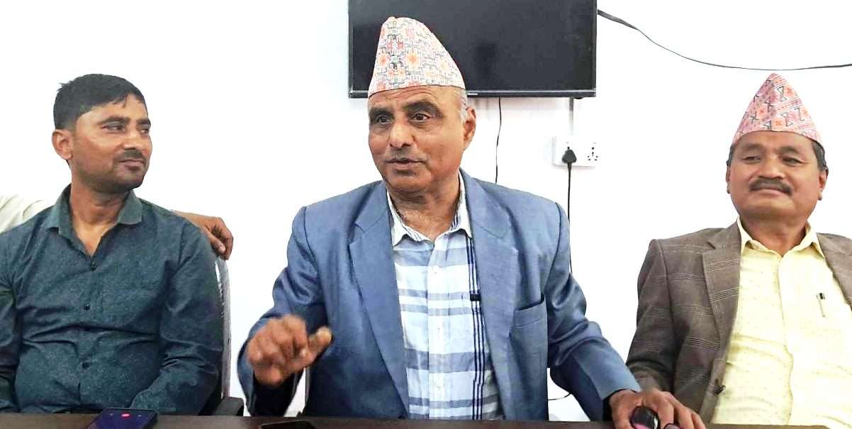 कोशीका मुख्यमन्त्री कार्कीले राजीनामा नदिए हटाउने एमालेको चेतावनी