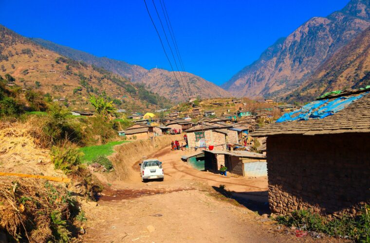 सालझण्डी–ढोरपाटन सडकमा ढिलासुस्ती
