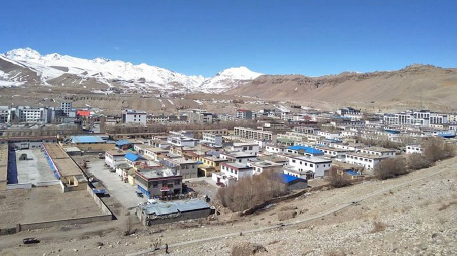 हुम्लामा सीमा क्षेत्रका स्थानीयलाई चीन प्रवेशका लागि पास प्रदान