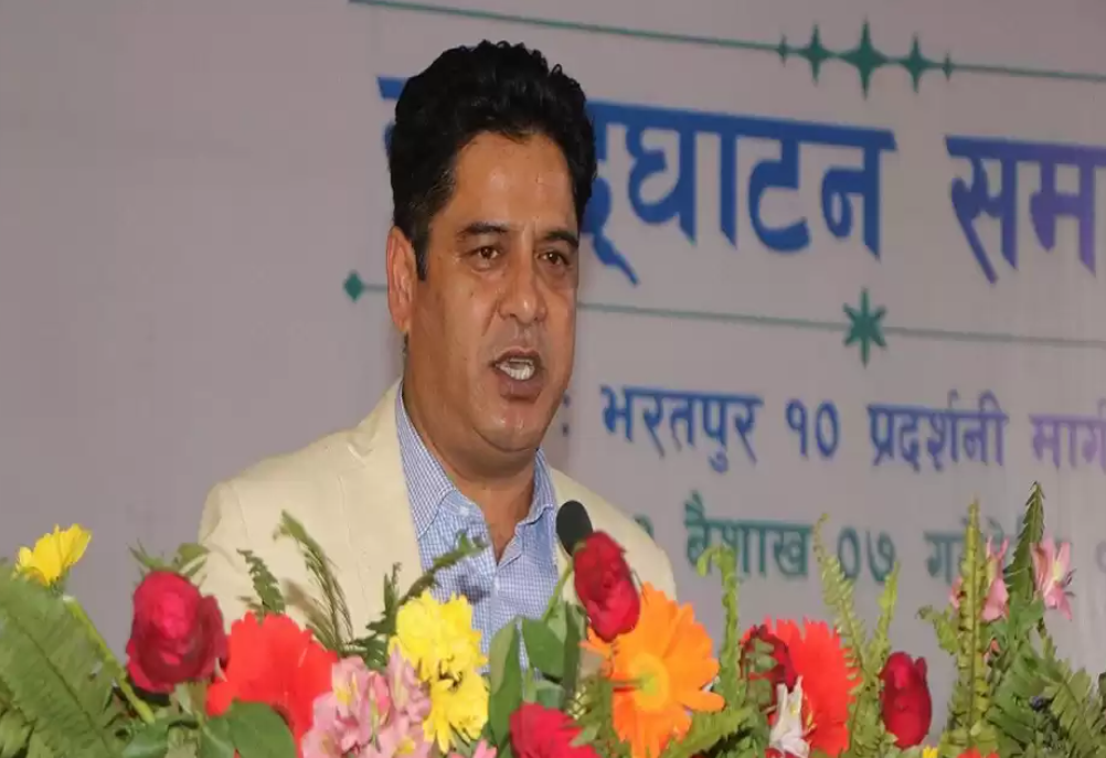 बन्द भएका उद्योग सञ्चालन गर्न सरकारले नयाँ नीति ल्याउँछः मन्त्री भण्डारी