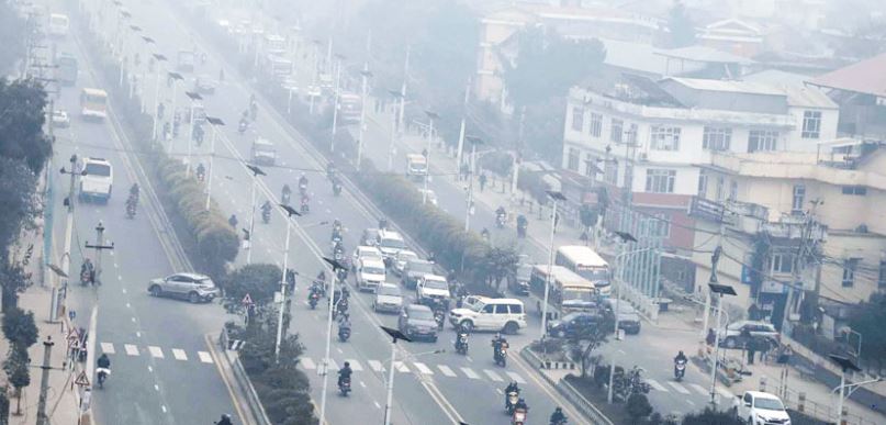 काठमाडौँ उपत्यकाको आकाश खुलेपनि तुवाँलो पूर्णरूपमा नहट्ने
