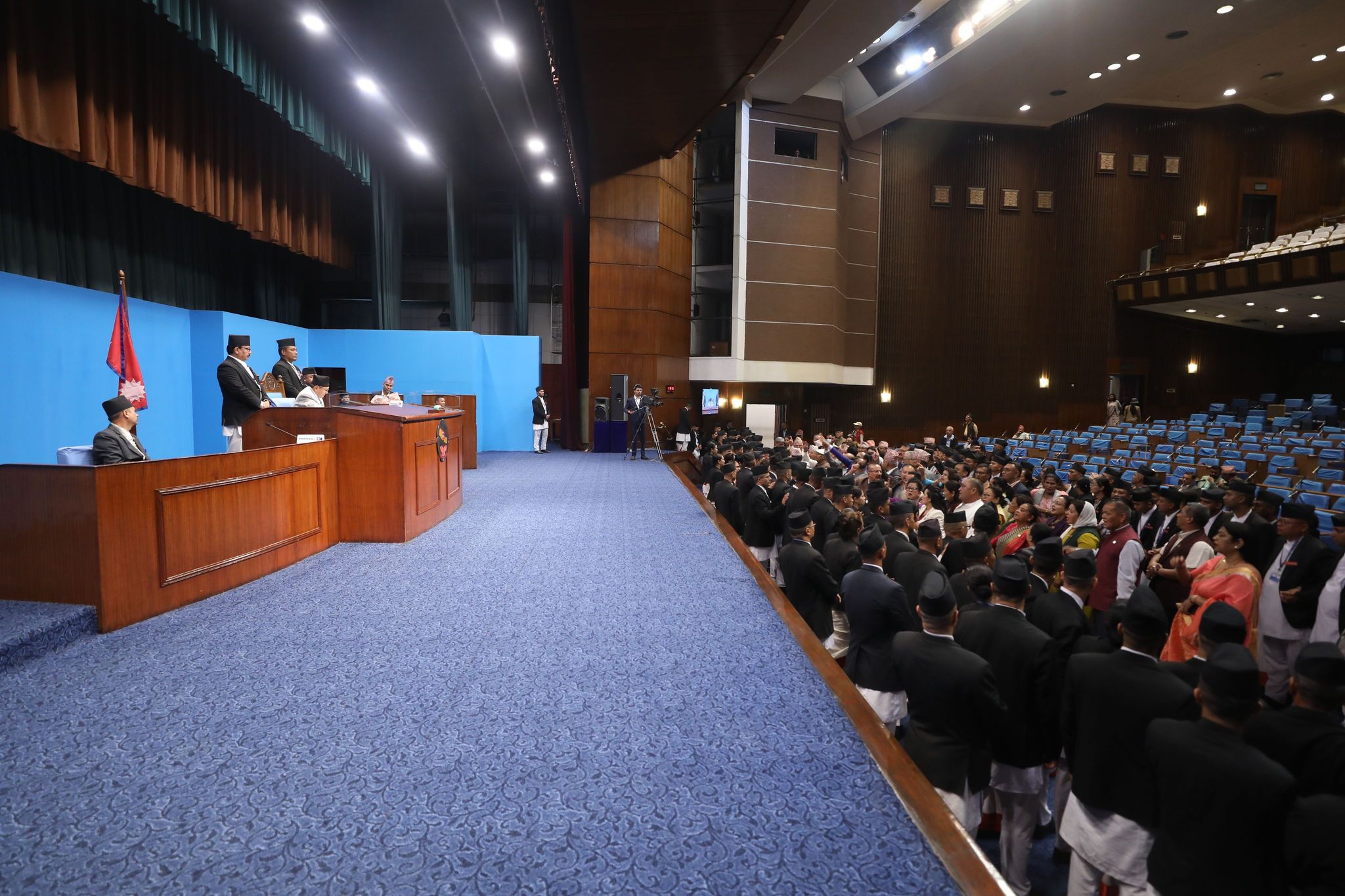 मार्सल लगाएर धन्यवाद प्रस्ताव पारित