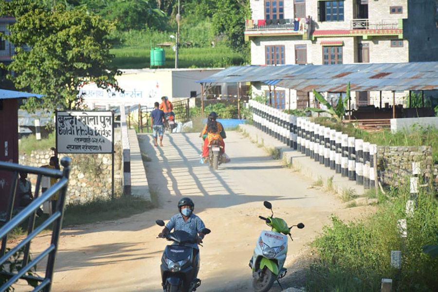 छ करोडको लागतमा तनहुँको बुल्दीखोलामा पुल बन्दै