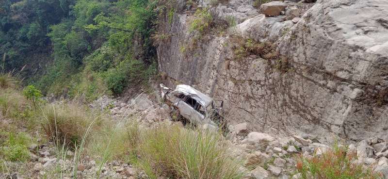 मकवानपुरमा कार दुर्घटनामा घाइते भएका तीनमध्ये दुईजनाको मृत्यु