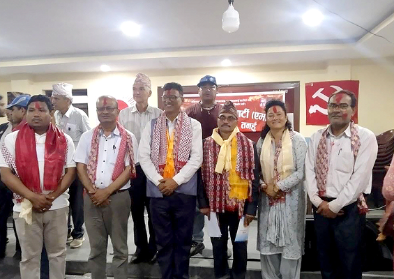 नेकपा (एमाले) तनहुँको अध्यक्षमा कँडेल विजयी