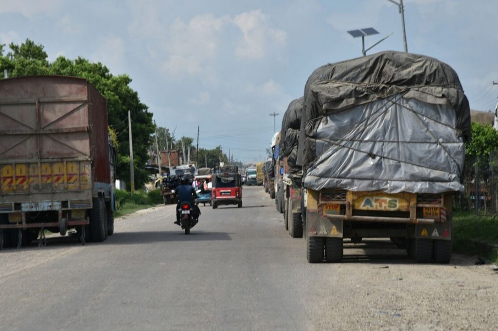 नेपालगञ्ज नाकाबाट नौ महिनामा ७० करोडको जडिबुटी निकासी
