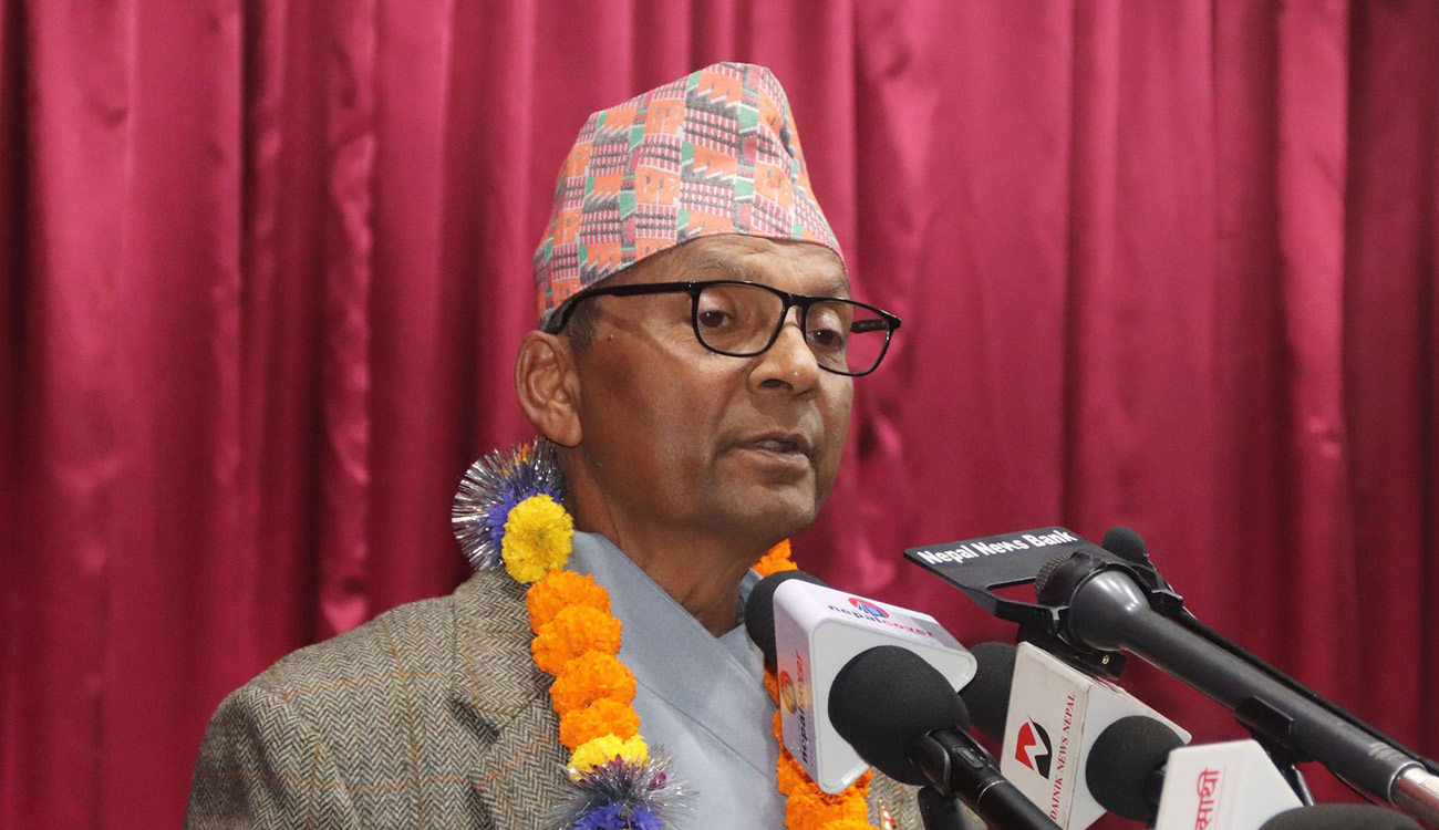 गणतन्त्रलाई सुदृढ बनाएर लैजानुपर्छः मन्त्रिपरिषद्का पूर्व अध्यक्ष रेग्मी