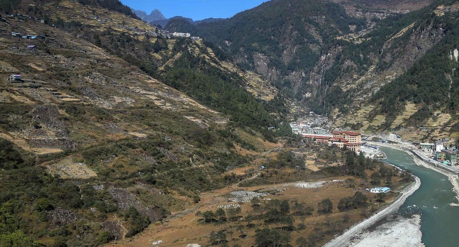 किमाथाङ्कासहित चीनसँग जोडिएका अधिकांश नाका आजदेखि पुनः सञ्चालनमा