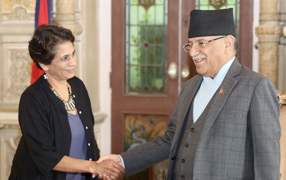 प्रधानमन्त्रीसँग संयुक्त राष्ट्रसङ्घका सहायक महासचिवको शिष्टाचार भेट