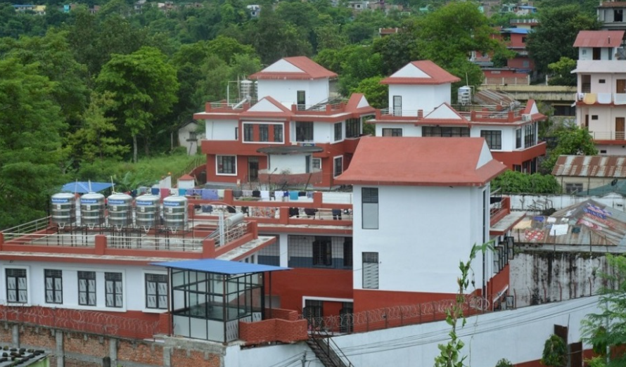 दैनिकरुपमा कैदीबन्दी थपिने क्रम बढेसँगै तनहुँ कारागारमा क्षमताभन्दा बढी बन्दी