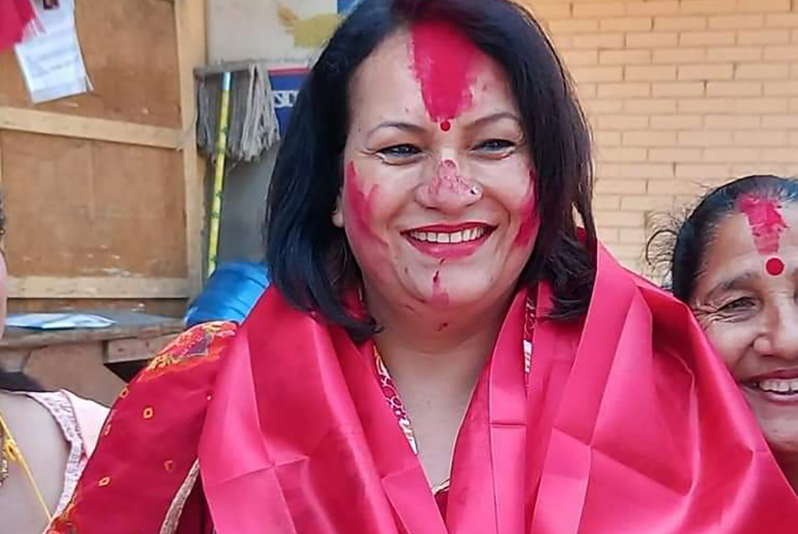 राप्रपाबाट बाहिरिएकी नेत्रृ अन्जना  पार्टीमै फर्किइन्