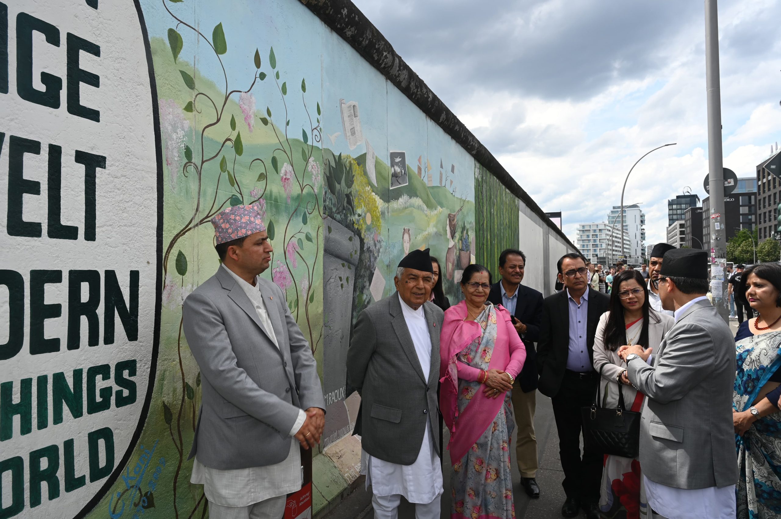 राष्ट्रपति पौडेल स्वदेश फर्कने क्रममा बर्लिनबाट दोहातर्फ प्रस्थान