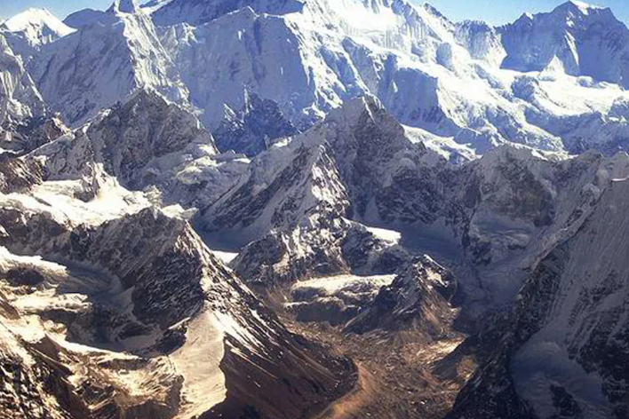 चोयु हिमालमा नेपालतर्फबाट पहिलोपटक सफल आरोहण