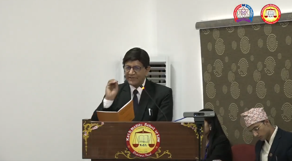 कानुन विषयको पाठ्यक्रम परिमार्जन गर्न विज्ञहरुको सुझाव