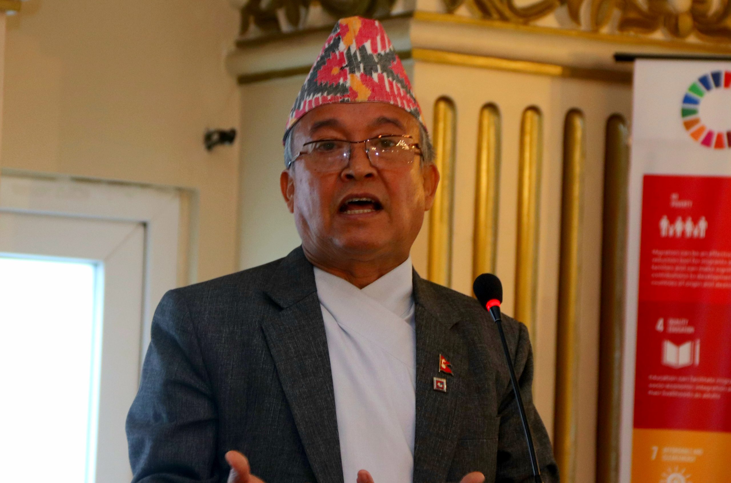 विदेशमा रहेका नेपालीको मताधिकार सुनिश्चितताका लागि आयोग गम्भीर छः प्रमुख आयुक्त थपलिया