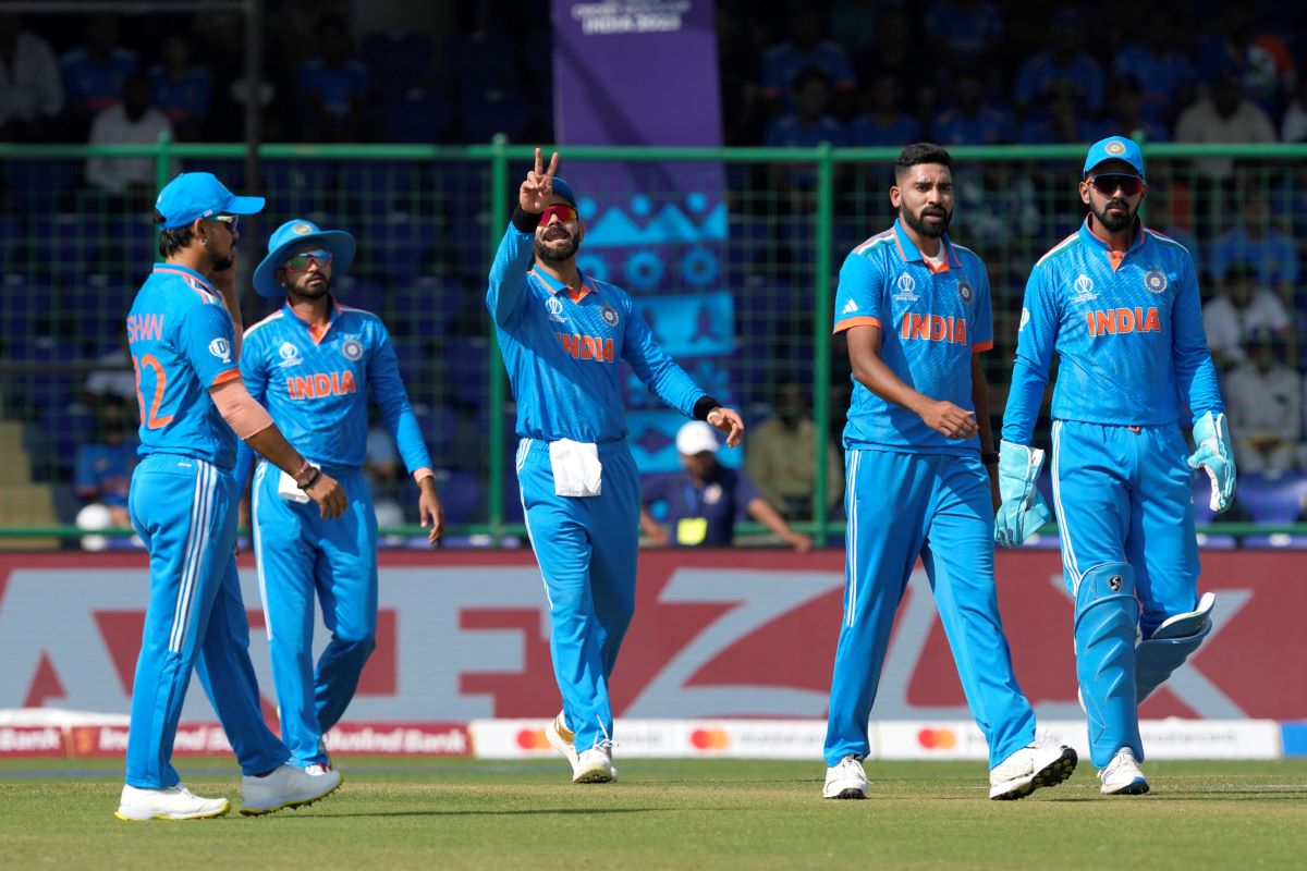 टि–२० विश्वकपः इङ्ल्याण्डलाई पराजित गर्दै भारत फाइनलमा प्रवेश