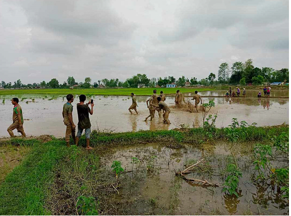 किसानको चिन्ताः कृषिलाई प्रविधिसँग नजोडे केही वर्षमै खाद्यसङ्कट हुनसक्छ