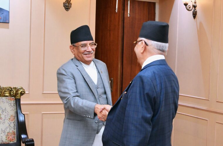 सदन संचालनका विषयमा प्रधानमन्त्री र प्रचण्डबीच टेलिफोन संवाद