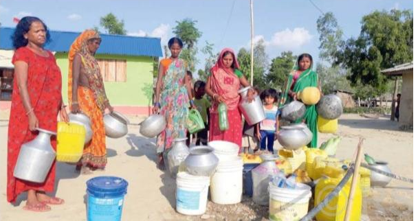 वीरगञ्जमा खानेपानीको अभाव हुन थालेपछि खानेपानीको लाइन जडान