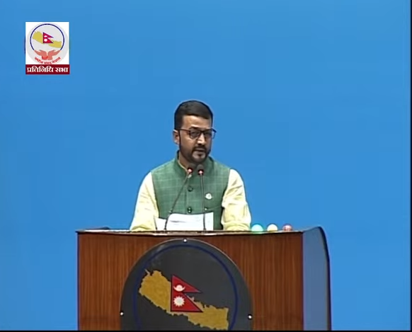 सरकारी अस्पतालमा कार्यरत चिकित्सकलाई निजीमा नजाने वातावरण बनाउँछौंः स्वास्थ्यमन्त्री यादव