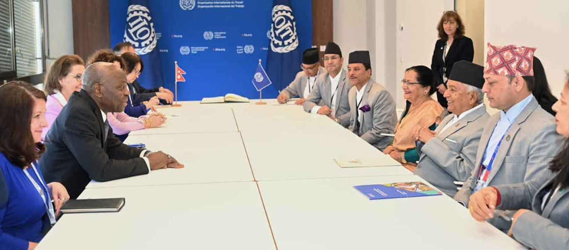 राष्ट्रपति पौडेलसँग महानिर्देशक हुंग्बोको शिष्टाचार भेट