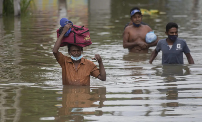 श्रीलङ्कामा वर्षा जारी, बाढी र डुबानको जोखिम उच्च