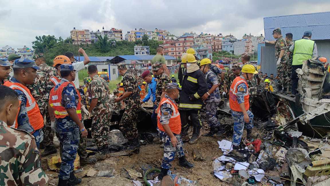 दुर्घटनाग्रस्त सौर्य एयरको जहाजमा को-को थिए ? (नामसहित)