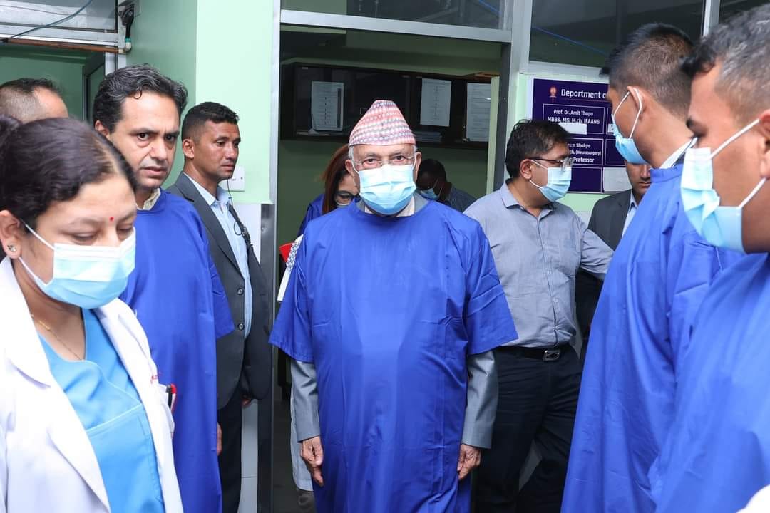 आजको हवाई दुर्घटना सम्झदै भावुक बने प्रधानमन्त्री ओली, भने – अब यस्तो कहिल्यै नहोस्