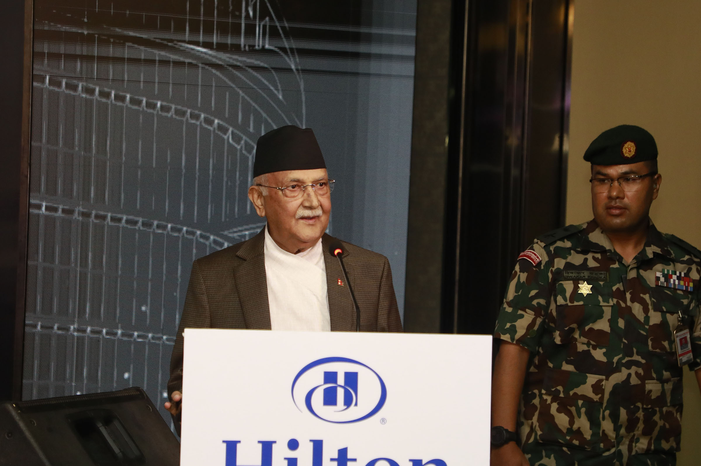 काठमाडौंको नक्सालस्थित हिलटन होटल संचालनमा, प्रधानमन्त्रीले गरे उद्घाटन