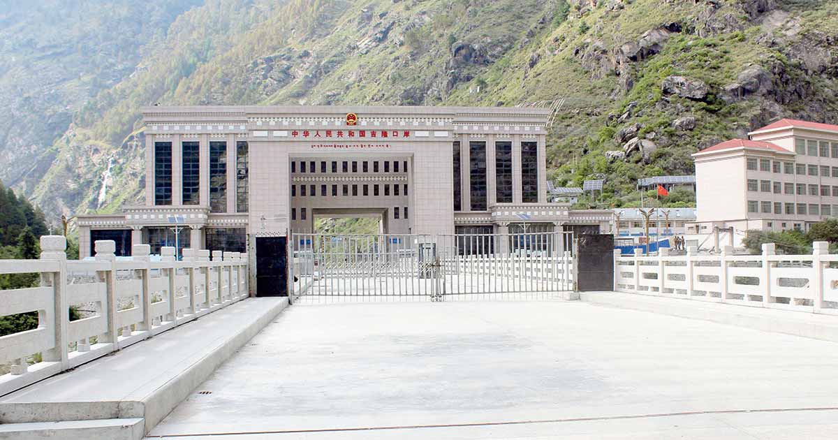 रसुवा भन्सार नाकाबाट ११ महिनामा २८ अर्ब राजस्व सङ्कलन