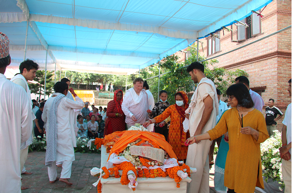 द्वारिकाज होटलकी संस्थापक अम्बिका श्रेष्ठको पशुपतिमा अन्त्येष्टि