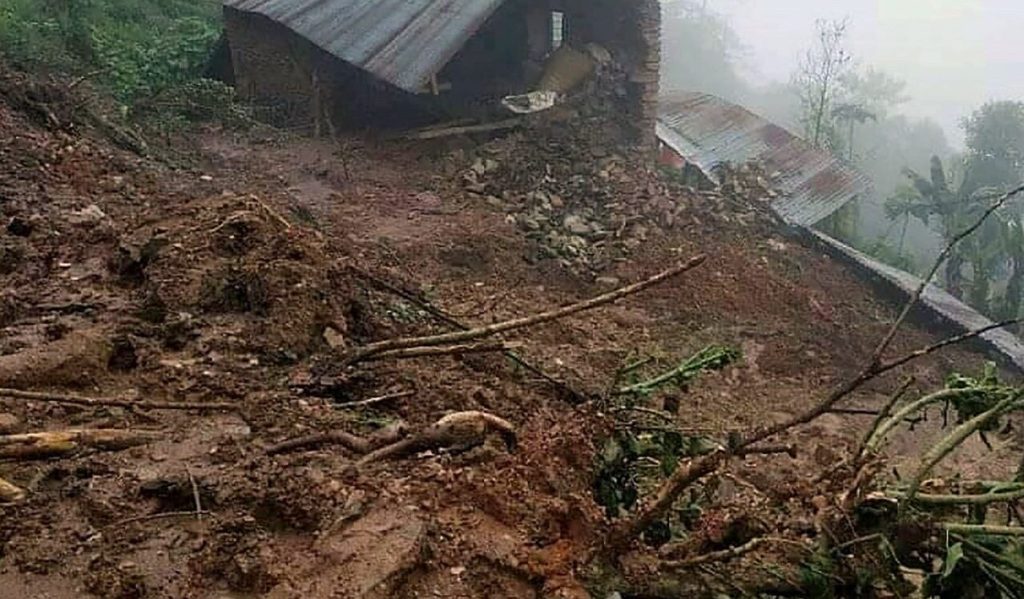 बाढीपहिरोमा परी मृत्यु हुनेको सङ्ख्या दुई सय ४६ पुग्यो, १८ जना बेपत्ता