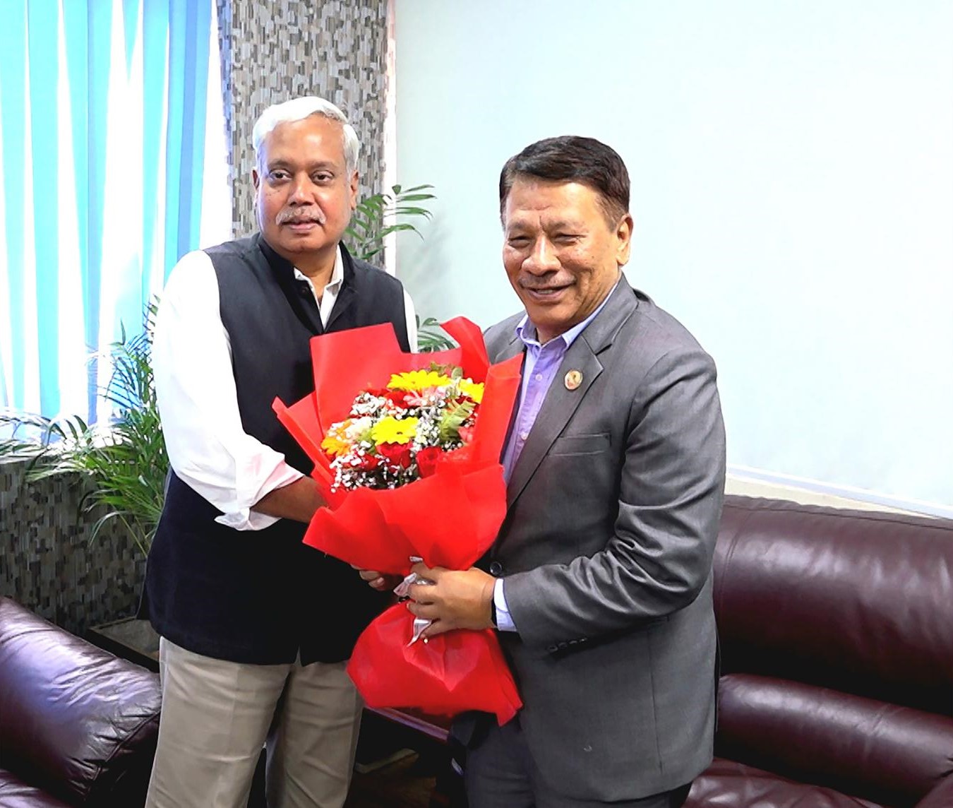 उपप्रधानमन्त्री सिंहसँग भारतीय राजदूतको शिष्टाचार भेट