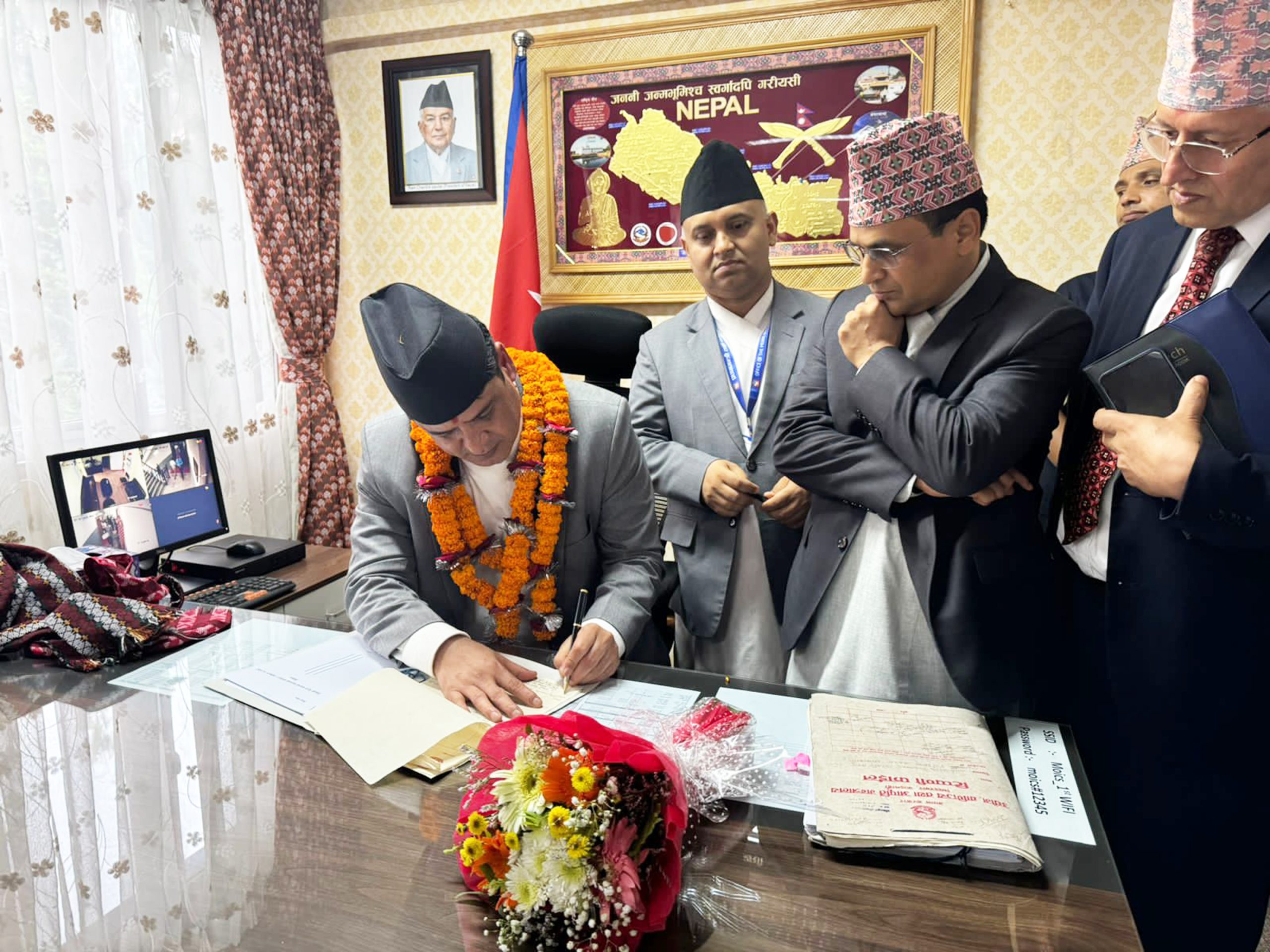 स्वदेशी वस्तु प्रयोगसम्बन्धी कार्यविधि मन्त्रिपरिषदमा लैजाने उद्योगमन्त्री भण्डारीको निर्णय