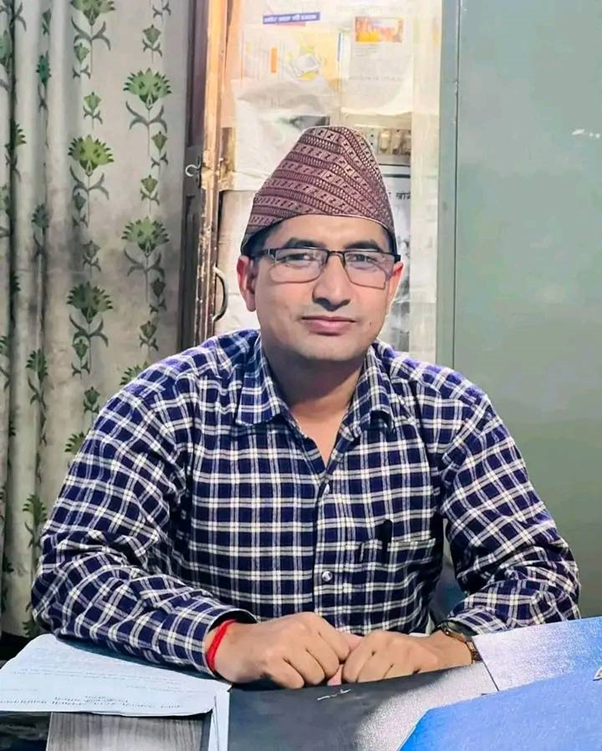 अपाङ्गताले छेकेन सरकारी सेवा प्रवेश गर्ने दुर्गाको लक्ष्यलाई