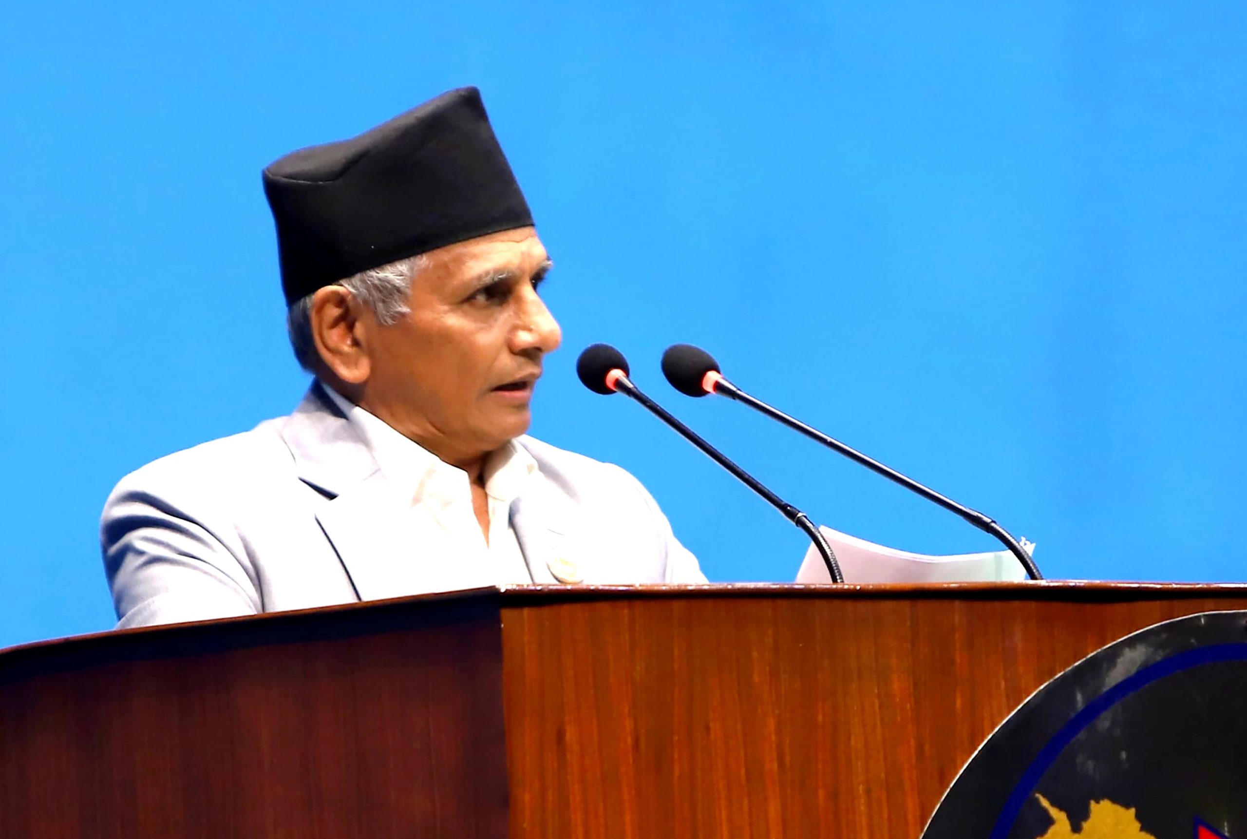 कांग्रेस र एमालेबीच भएको सहमति सार्वजनिक नगरेर नागरिकलाई झुक्याउन खोजियोः मुख्य सचेतक पाण्डे