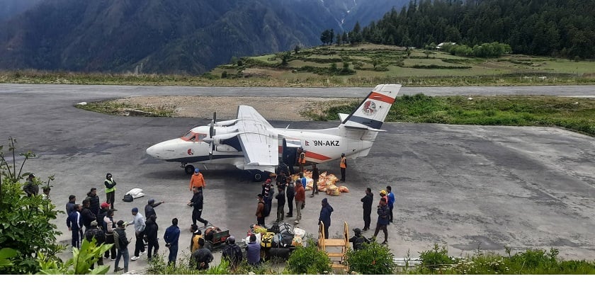 हुम्लाबाट जिल्ला बाहिर जान जहाजको टिकट पाउन समस्या
