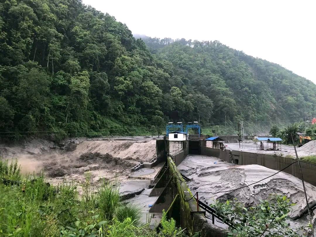 याङ्ग्री र इन्द्रावतीमा आएको बाढीले इन्द्रावती तेस्रो जलविद्युत् आयोजनामा क्षति