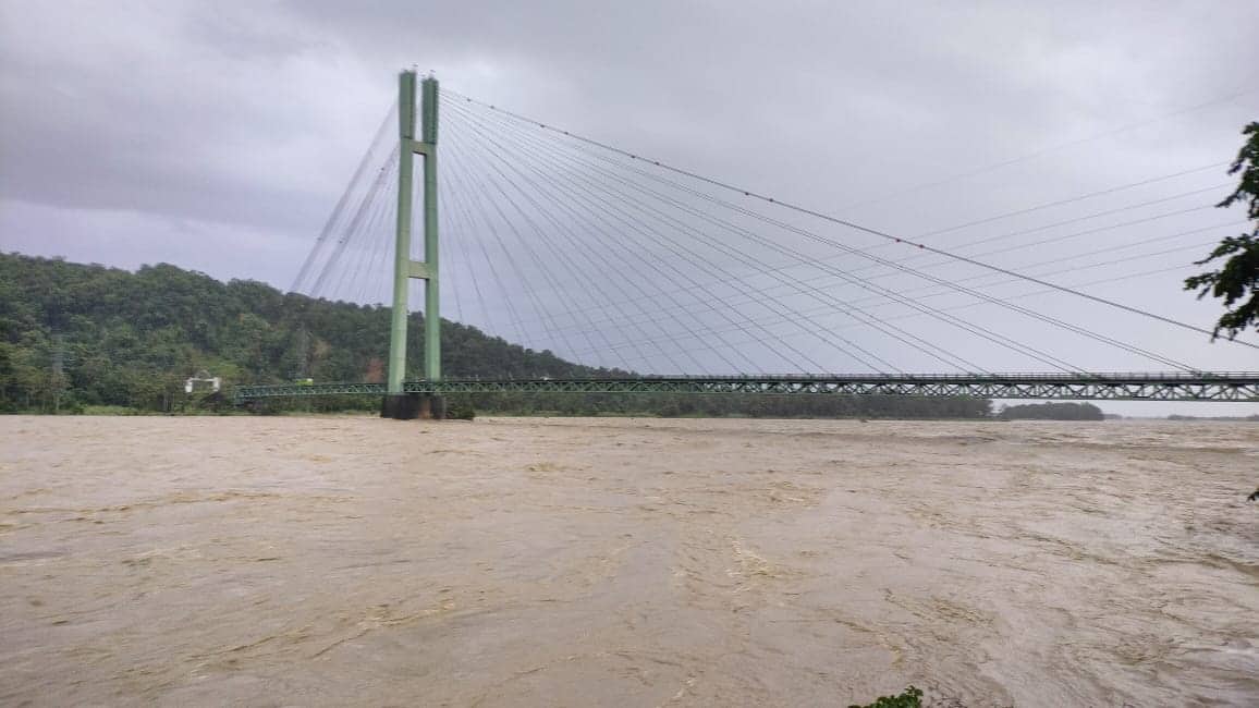 महाकाली नदीमा हामफालेर २५ वर्षीया महिला बेपत्ता