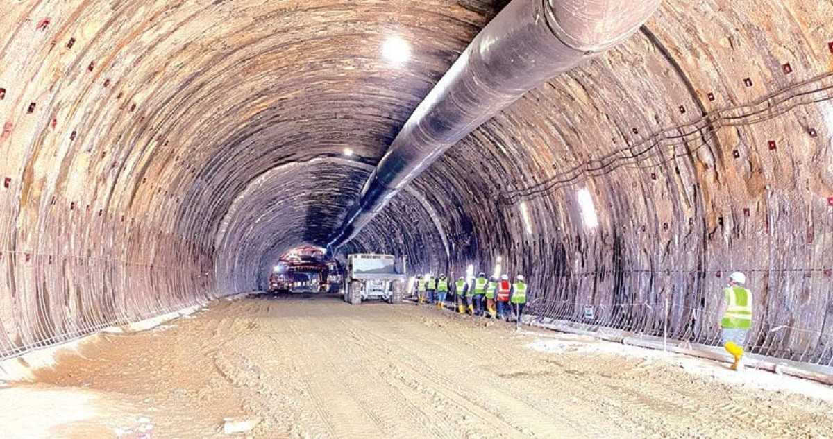 नागढुङ्गा सुरूङमार्ग आगामी पुसभित्र सञ्चालनमा ल्याइने