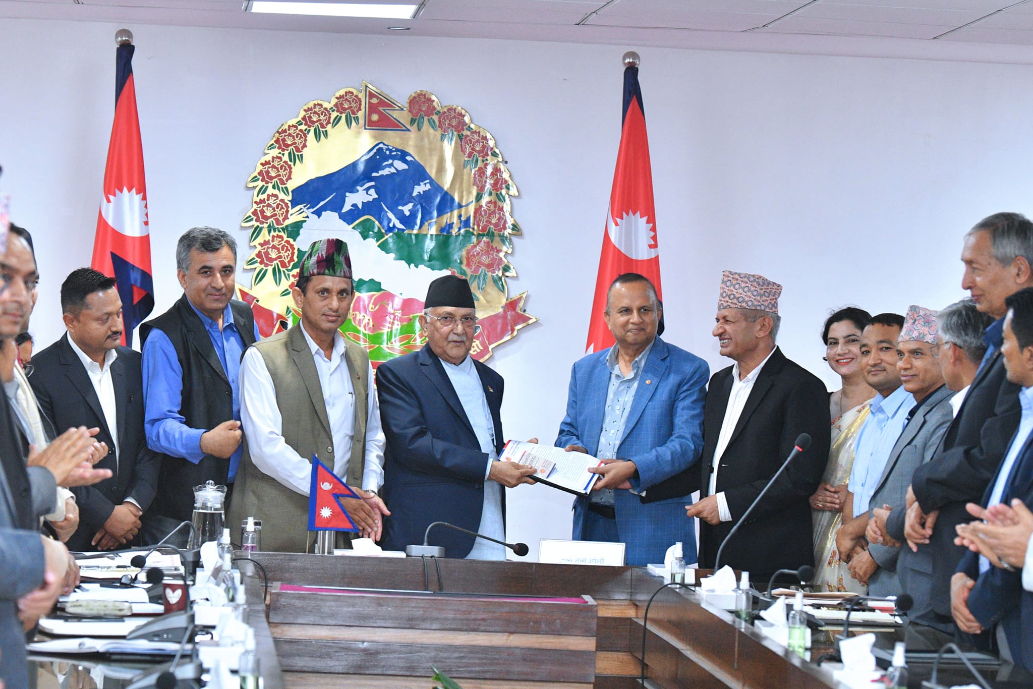 मुलुकलाई अग्रगमनका साथै आर्थिक र सुशासनका क्षेत्रमा सुधारका लागि सरकार प्रतिबद्ध छः प्रधानमन्त्री