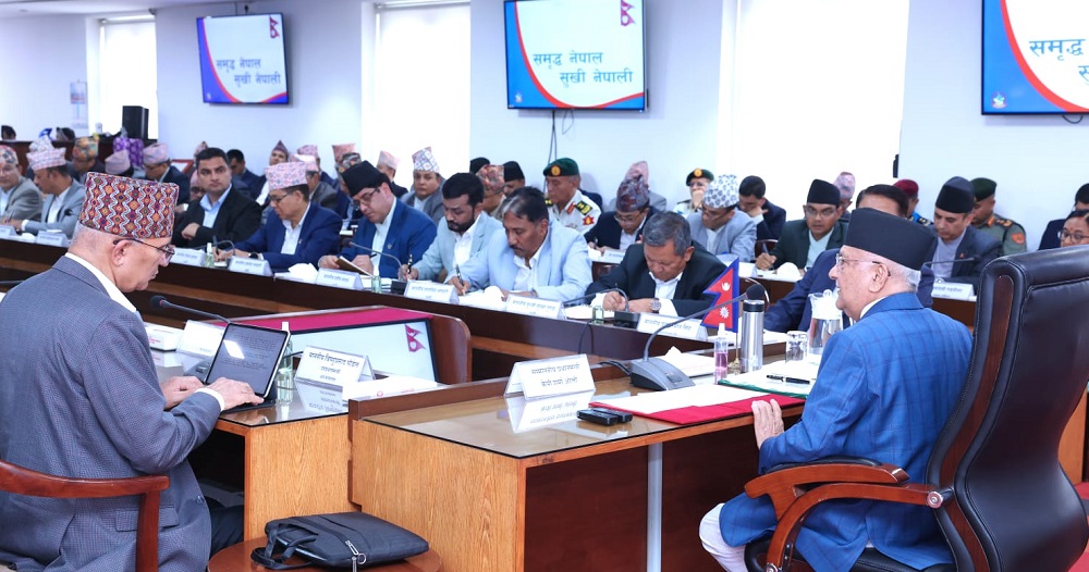 सचिवहरुलाई प्रधानमन्त्रीको निर्देशनः ढुक्कले काम गर्नुस्, असफल हुने छुट छैन