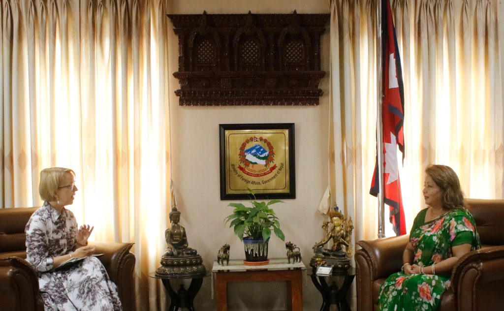 परराष्ट्रमन्त्रीसँग फिनल्याण्ड र इजिप्टका राजदूतको शिष्टाचार भेट