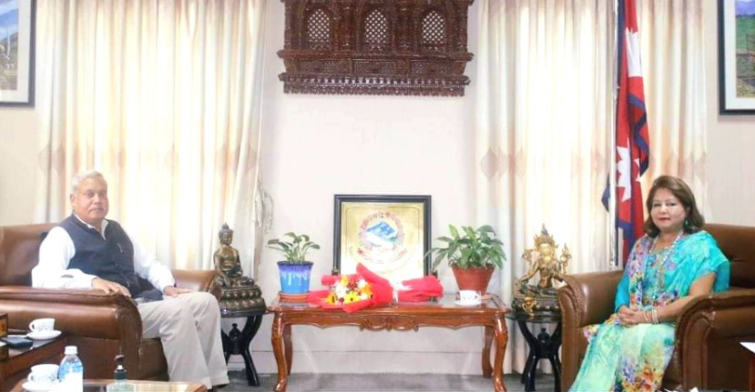 परराष्ट्रमन्त्री राणासँग भारतीय राजदूत श्रीवास्तवको शिष्टाचार भेट