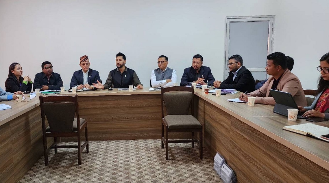 प्रधानमन्त्रीलाई विश्वासको मत नदिने रास्वपाको निर्णय