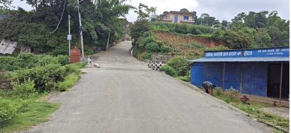 पक्की सडक सञ्जालले फेरिँदैछन् सूर्यविनायकका गाउँ