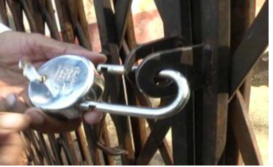 गण्डकी-सहमतिपछि वडा कार्यालयमा लगाइएको ताला खुल्यो