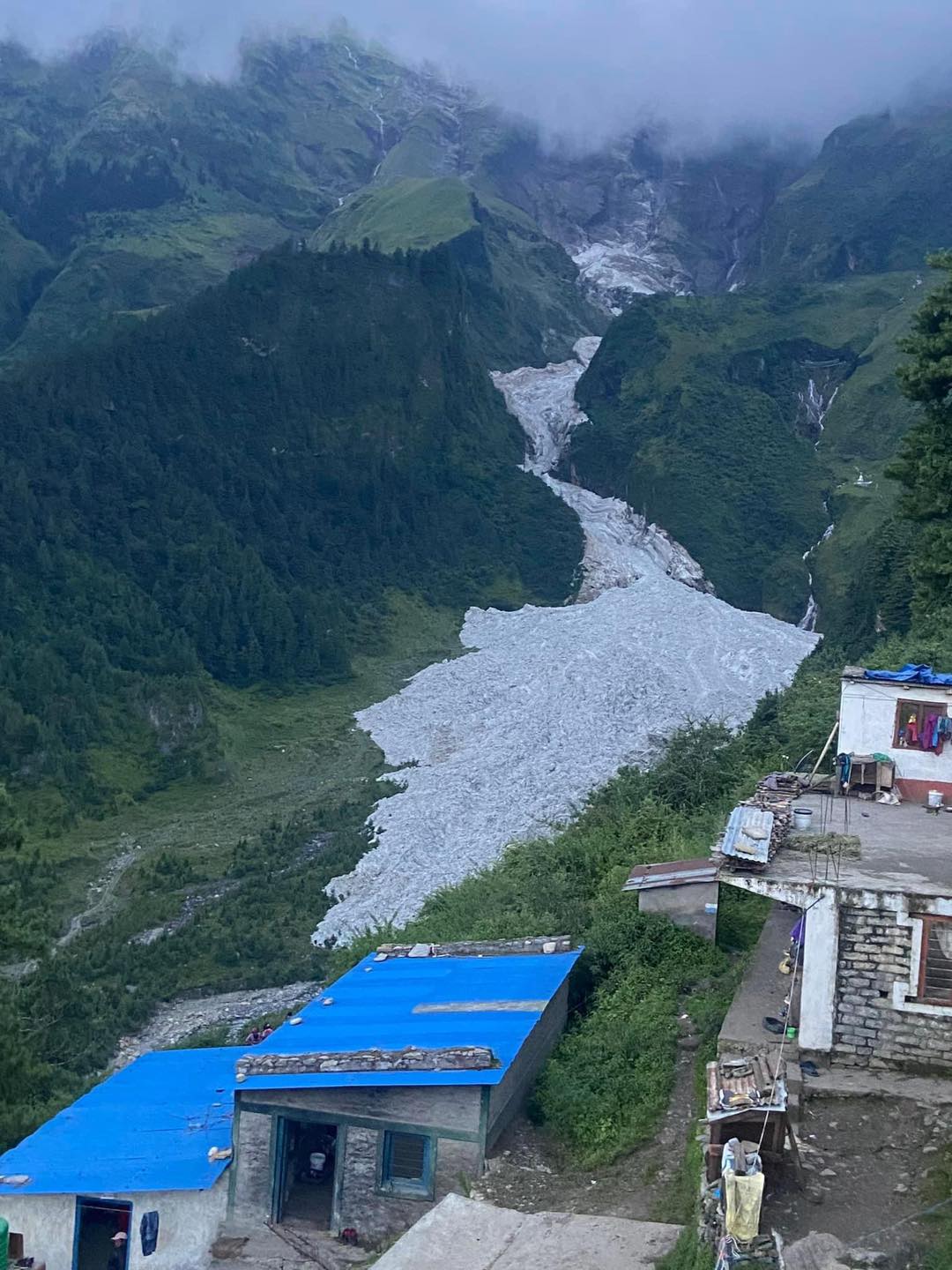 मुस्ताङको थासाङमा पुनः हिउँपहिरो, बोक्सीखोला थुनियो